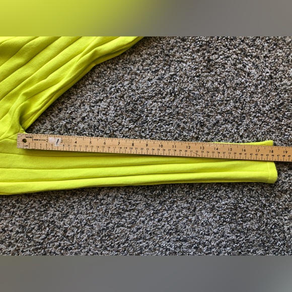 Full Circle Dress💚 - Picture 10 of 10